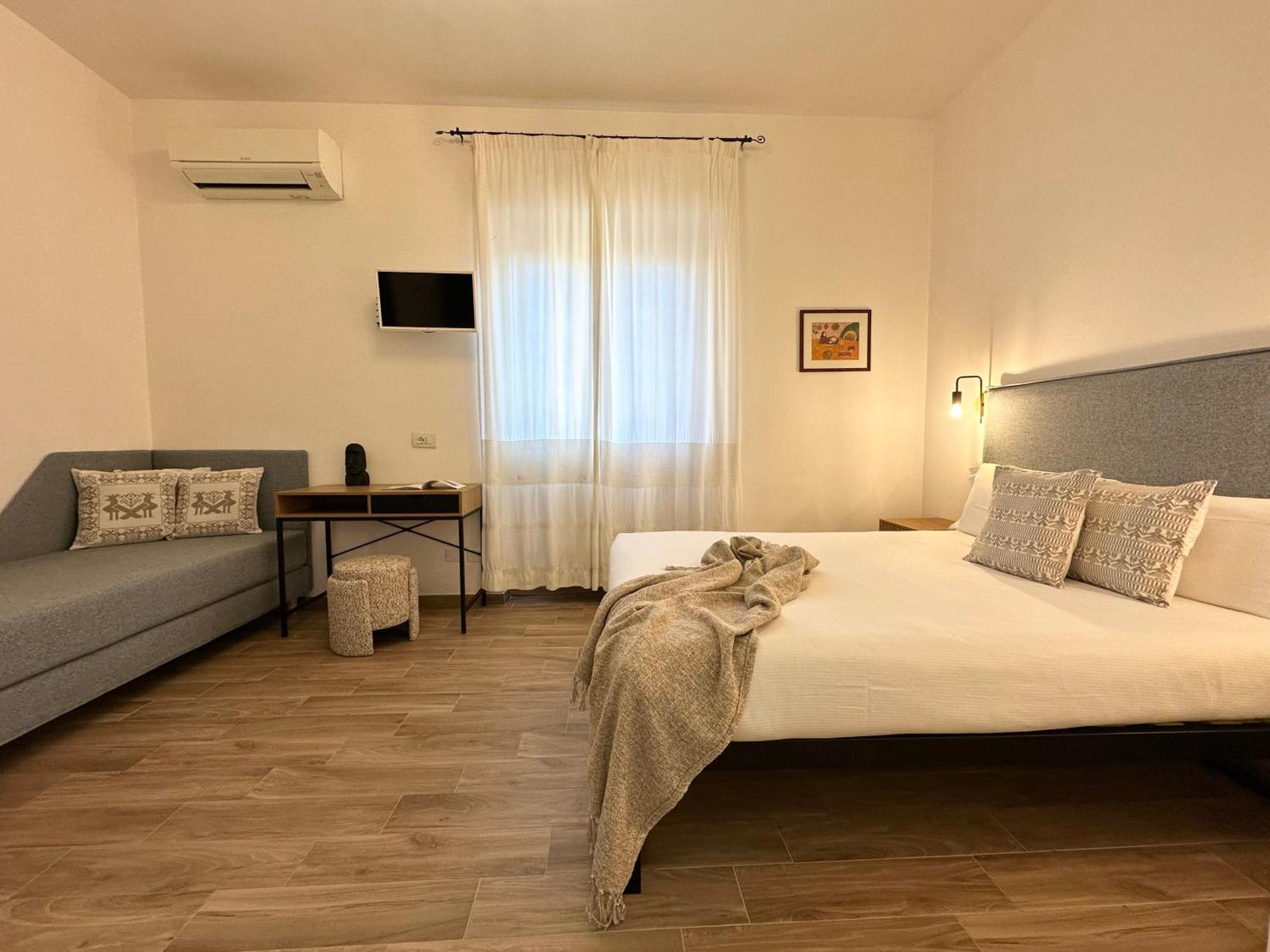 Ng Guest House L'Acquedotto Olbia Exterior photo