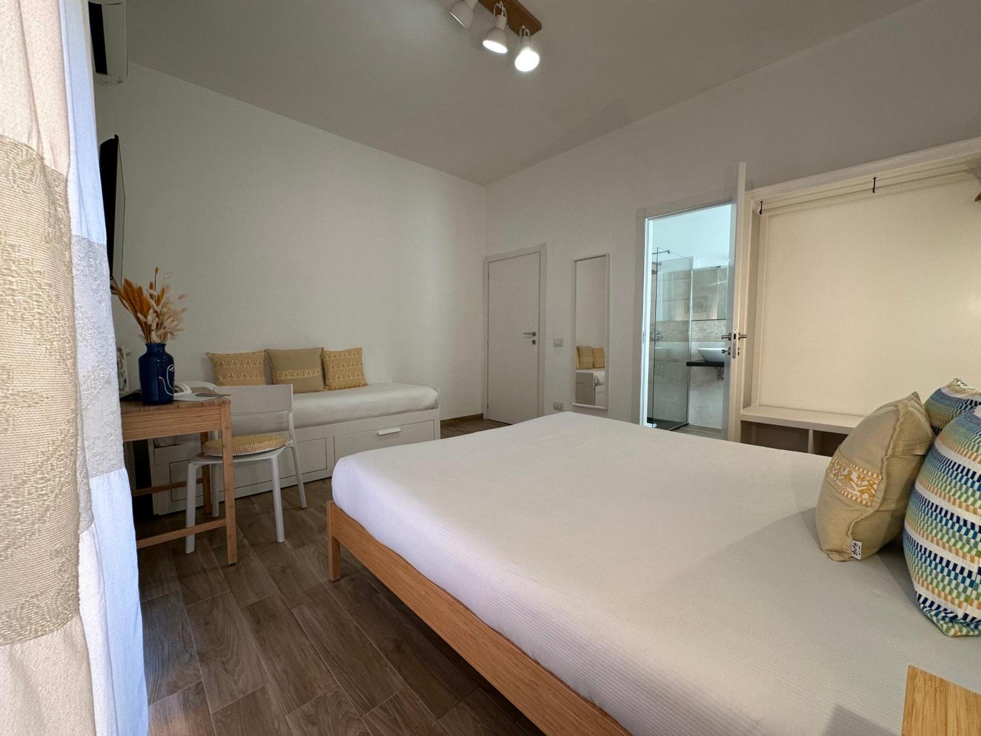 Ng Guest House L'Acquedotto Olbia Exterior photo